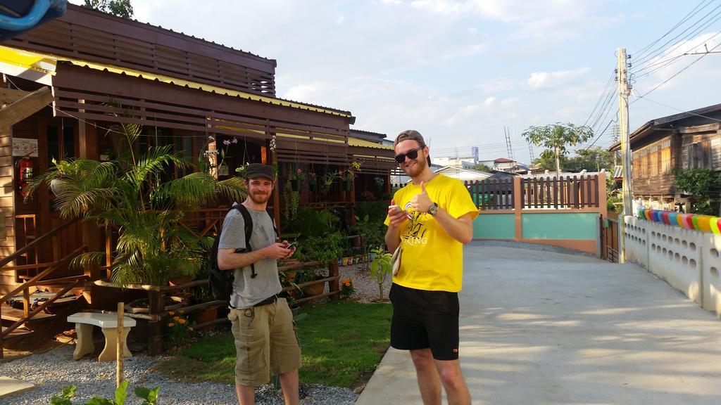 Happy Guesthouse Bungalow Sukhothaï Extérieur photo