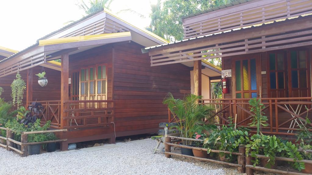 Happy Guesthouse Bungalow Sukhothaï Extérieur photo