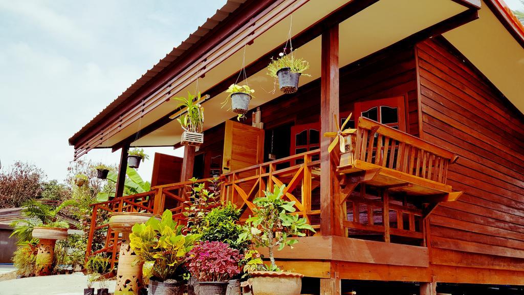 Happy Guesthouse Bungalow Sukhothaï Extérieur photo