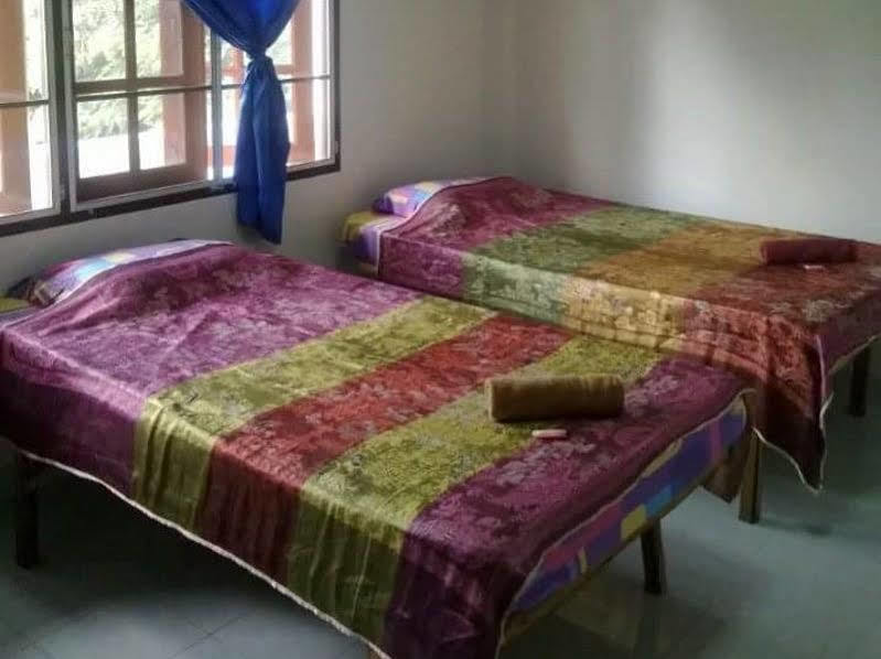 Happy Guesthouse Bungalow Sukhothaï Extérieur photo