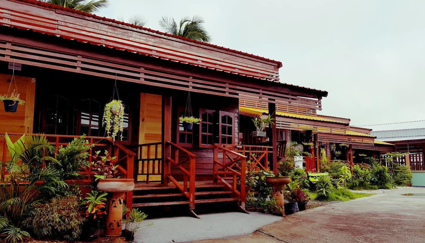 Happy Guesthouse Bungalow Sukhothaï Extérieur photo